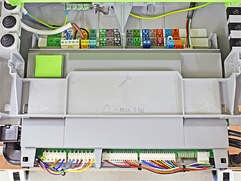 wc greenstar style 8700 pcb in situ.jpg